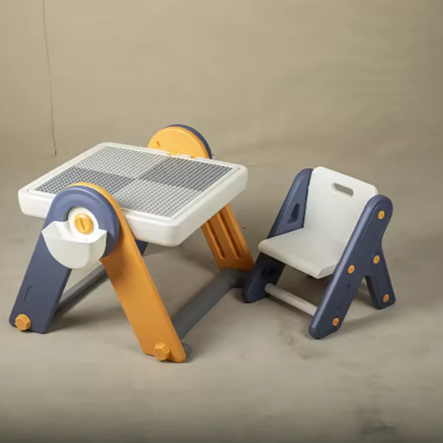 Uma mesa multifuncional e evolutiva para crianças – brincar, aprender e aprender